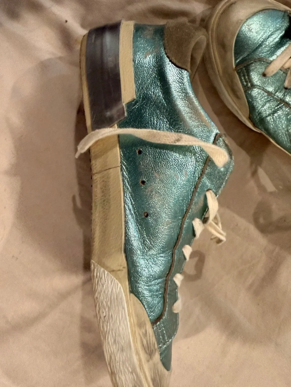 Golden Goose Metallic Teal Star Lace-Up Sneakers - Picture 6 of 12